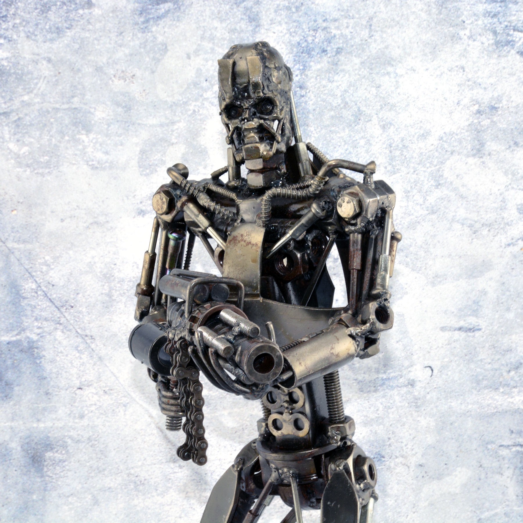 メタルアート ターミネーター 廃材 スクラップ ナット ロボットフィギュア メタルアート ターミネーター 廃材 スクラップ ナット ロボット