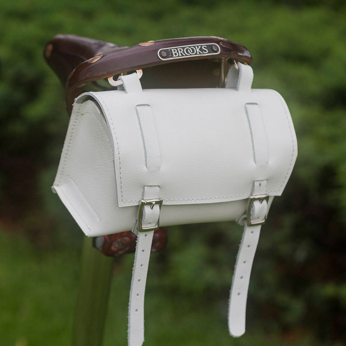 White bike saddle bag best sale