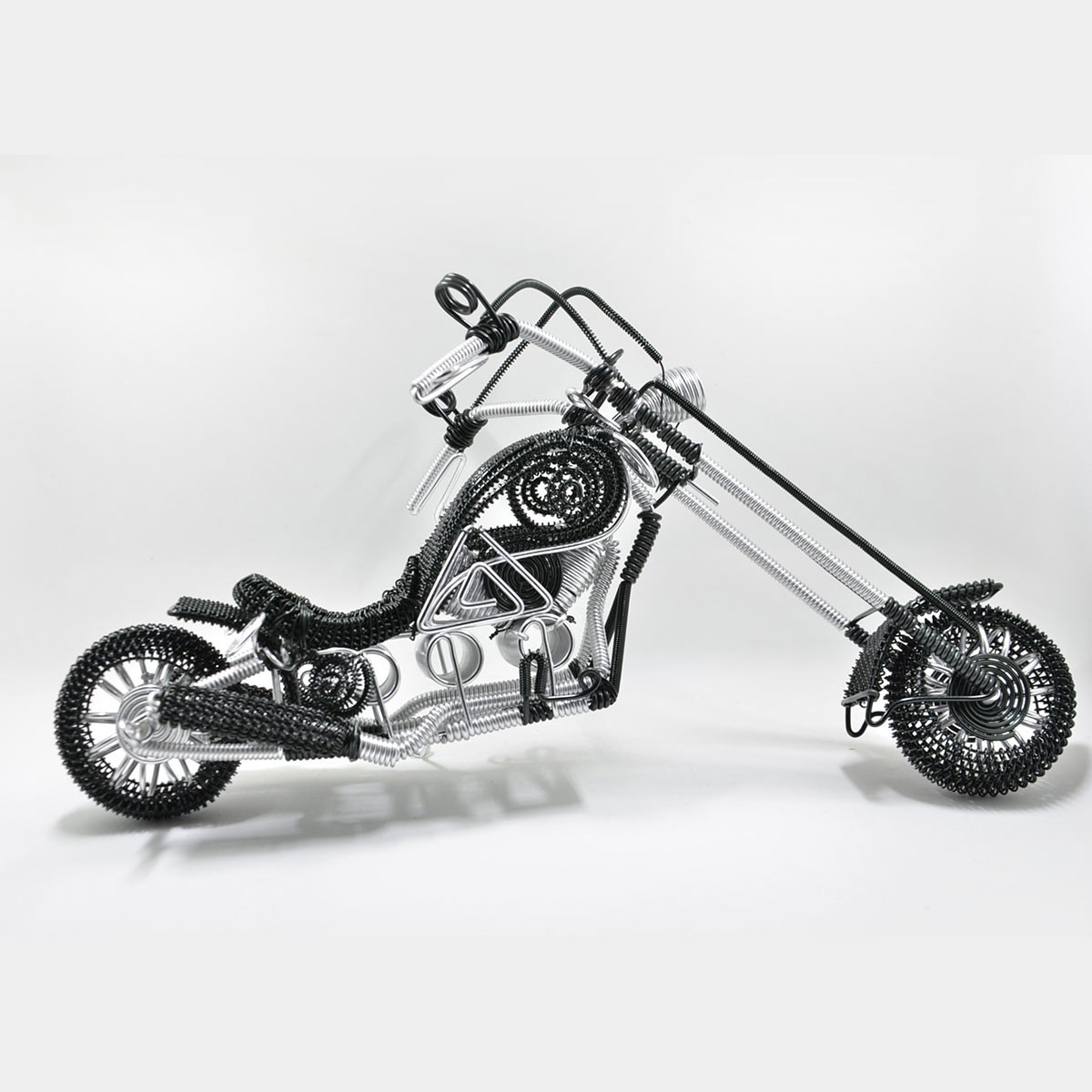 Harley-Davidson Motorcycle Model Sculpture Aluminium Wire Art - Black