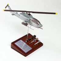 Bell AH-1W COBRA USMC Model Scale:1/45