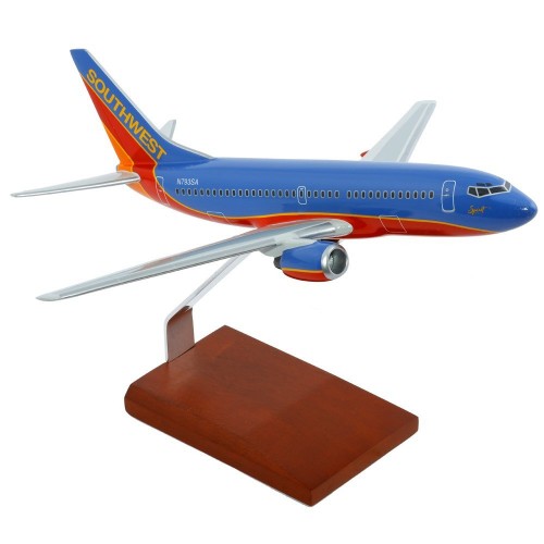 Southwest Boeing 737-800 Model Scale:1/100