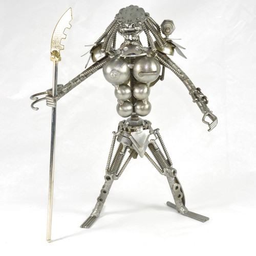 Predator with Spear Metal Sculpture Model : Predator Scrap Metal Sculpture