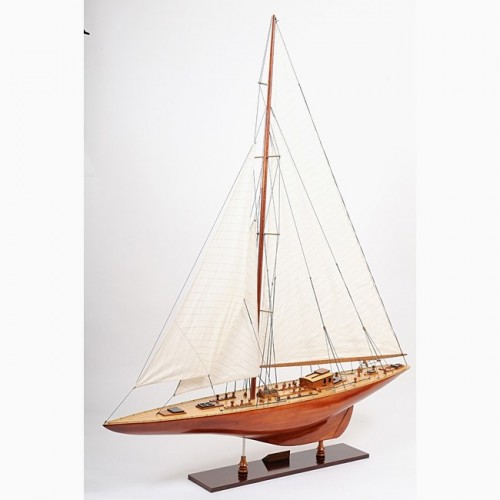 Endeavour XL | Yacht Sail Boats Sloop Wooden Model