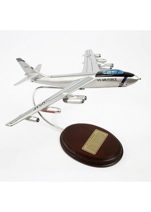 Boeing B-47E Stratofortress Model Scale:1/116