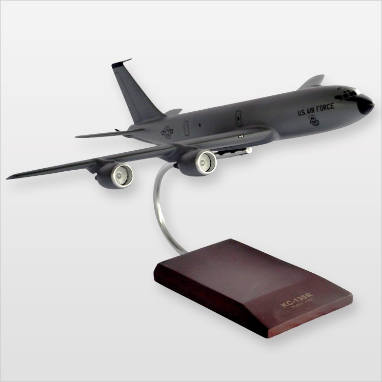 Boeing KC135R Stratotanker Model Scale1/100
