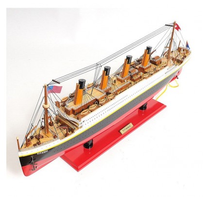 Titanic Model with lights - Cruise Ships / Ocean Liners Model