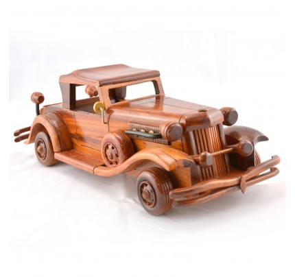 Wooden Car Duesenberg 1932-1937 (Citroen 4cv) scale model